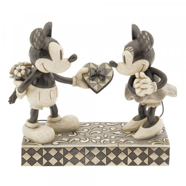 Real Sweetheart - Mickey & Minnie Mouse Figurine