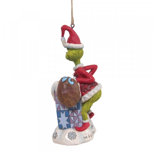 Grinch Climbing in Chimney HO