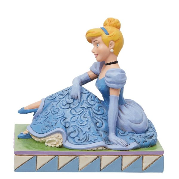 Cinderella Personality Pose Figurine