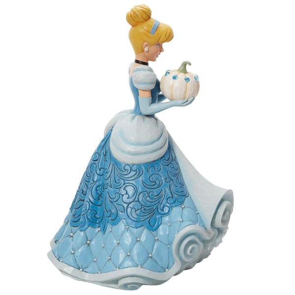 Cinderella Deluxe Figurine