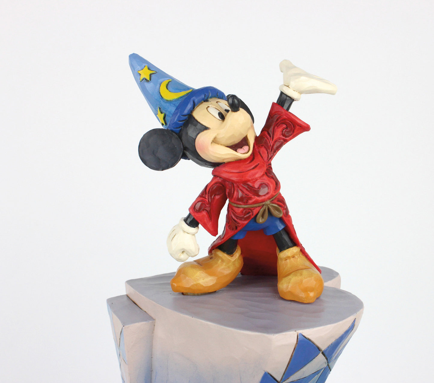 Summit of Imagination (Sorcerer Mickey Masterpiece Figurine)